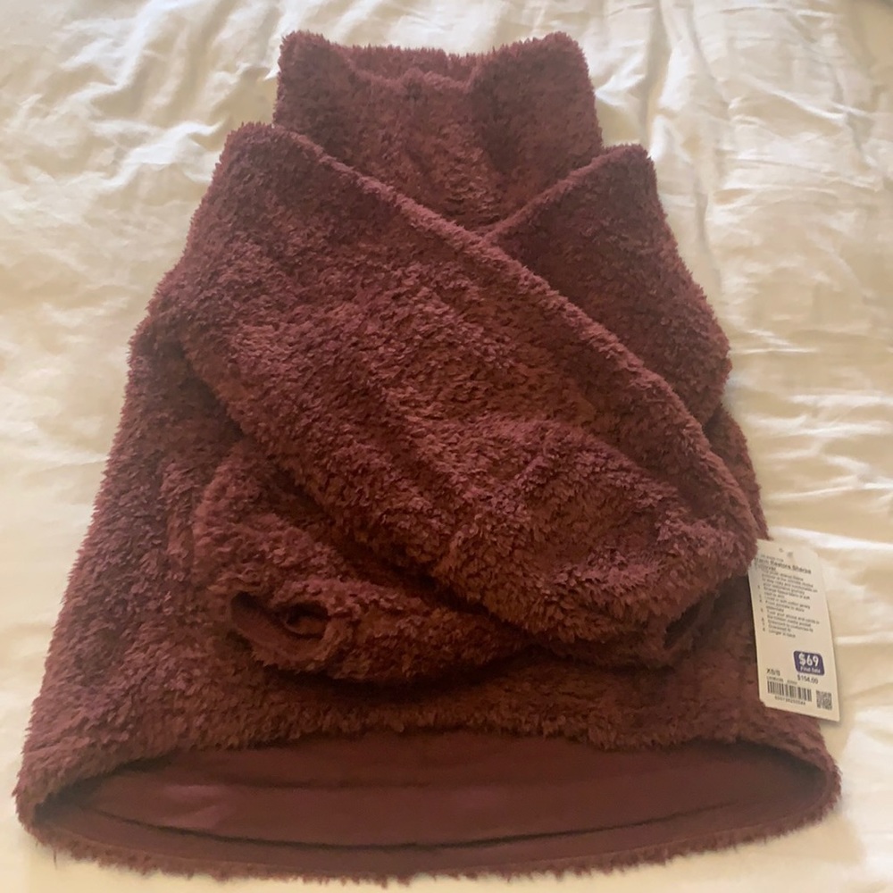 NWT - lululemon warm restore Sherpa pullover - XS/S
